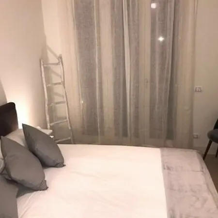 Apartment Number House - Number 19
